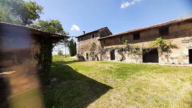 Rustico da ristrutturare completamente