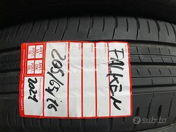 Pneumatici Estivi 205/65/16 usati
