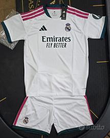 completino REAL MADRID 2026/2027