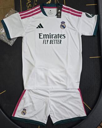 completino REAL MADRID 2026/2027