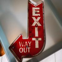INSEGNA METALLO LUMINOSA EXIT BAR