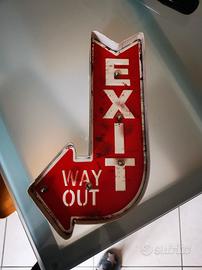 INSEGNA METALLO LUMINOSA EXIT BAR