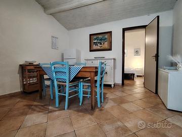 Indipendente con cortile