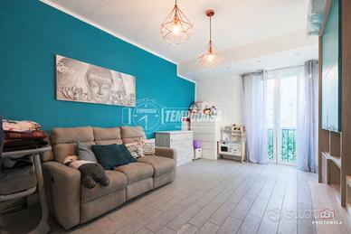 QUADRILOCALE RISTRUTTURATO CON POSTO AUTO E CANTIN