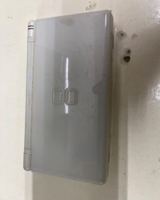 Nintendo ds lite (leggere descrizione)