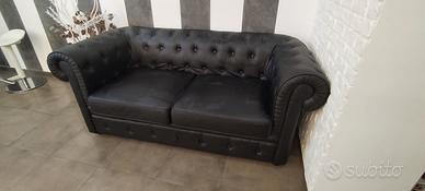 divano Chesterfield 