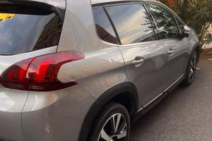 PEUGEOT 2008 1.6 BlueHDI 100 ALLURE/90.000KM
