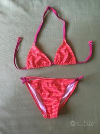 Costume due pezzi rosso a righe Du Pareil au Meme,