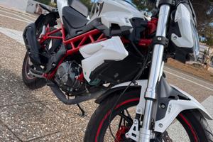 Benelli BN125