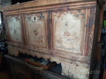 vecchia cassapanca  tirolese