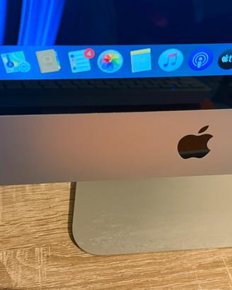 APPLE MAC 2013 21,5" 8GB.     1 TB