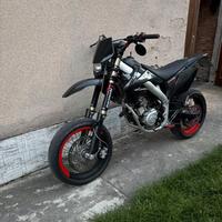 Supermotard honda hm 125 (300 cc)