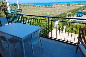 Appartamento fronte mare 1°piano
