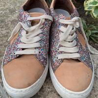 Scarpe in vera pelle con paillettes multicolor