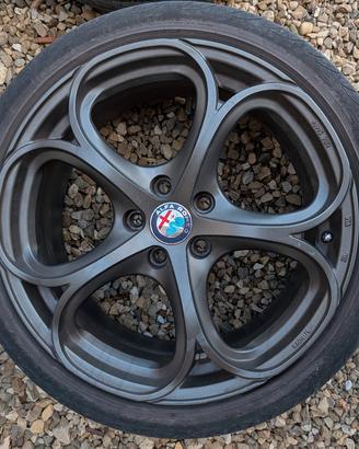 cerchi 18 Oz  alfa romeo Giulia Giulietta stelvio