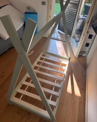 Letto montessori stile tenda indiana con materasso