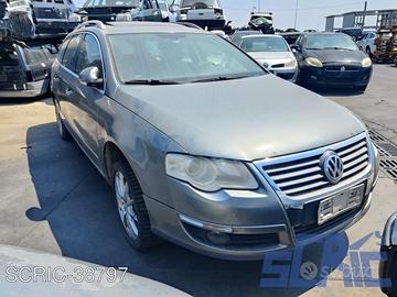 VW PASSAT VARIANT 3C5 2.0 TDI 140CV - Ricambi