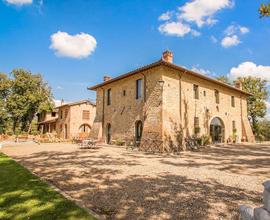 Interessato a Casale rustico a Imola e circondario