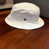 Cappellino pescatora PETIT BATEAU. Taglia 10/12 a