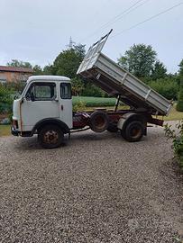 IVECO OM 40 NC35 ribaltabile trilaterale 1989