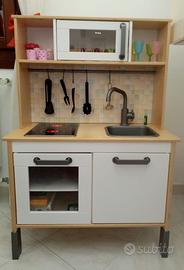 Cucina in legno Ikea