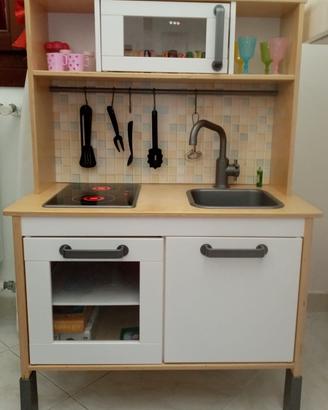 Cucina in legno Ikea