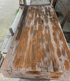Tavolo in legno per taverna