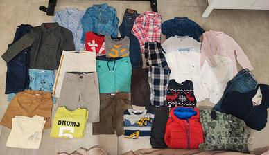 Vestiti maschio 2-4 anni. 30 pezzi