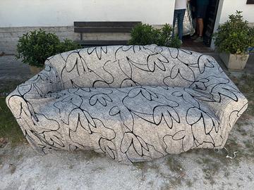 Divano in pelle