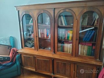 libreria antica in legno massello