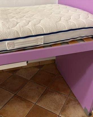 Letto singolo con scrivania