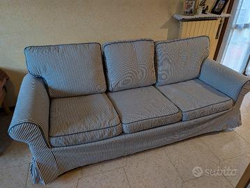 Divano Ikea tre posti