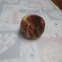 svuotatasche in legno di ulivo 