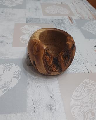 svuotatasche in legno di ulivo 
