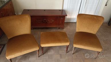 Coppia poltroncine e pouf in velluto 