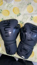 Guanti boxe venum