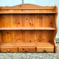 Piattaie in legno massello con 3 cassetti