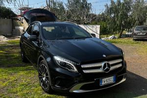 Mercedes gla