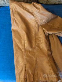 Giacca in pelle Donna Nuna lie 15 euro
