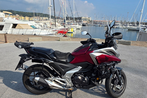 Honda NC750X 2025