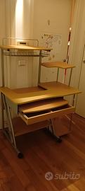 Scrivania da lavoro/porta computur