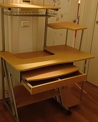 Scrivania da lavoro/porta computur