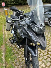 Benelli TRK 502 X ABS/valige/Fari/Bauletto