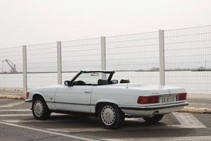 Mercedes 280 SL R107 Roadster