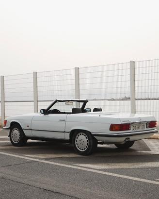 Mercedes 280 SL R107 Roadster