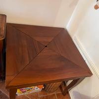 Tavolo in legno
