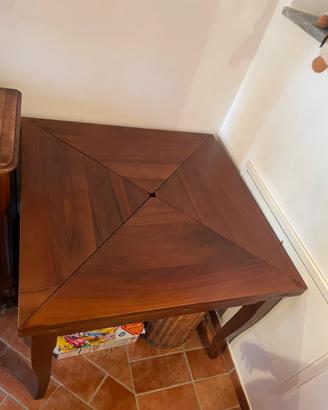 Tavolo in legno
