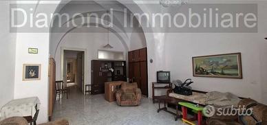 Casa singola con cortile a Riposto