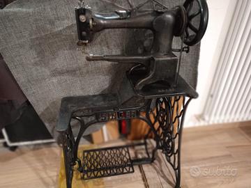 antica macchina da cucire da calzolaio