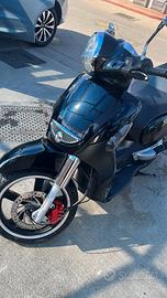 Scarabeo 300s